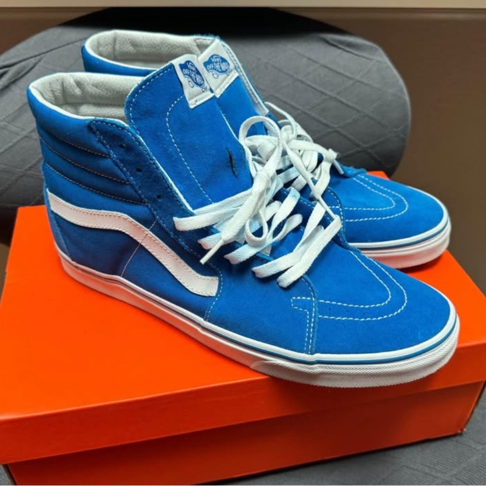Vans Men's Blue High-Top Sneakers